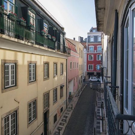 Lovelystay - Chiado 2 Bedroom Charm! Lissabon Exterior foto