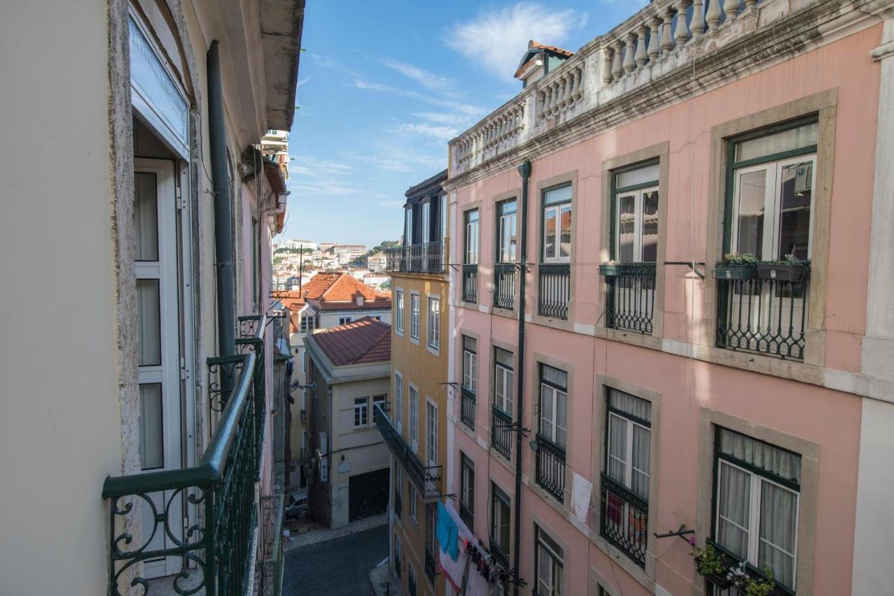 Lovelystay - Chiado 2 Bedroom Charm! Lissabon Exterior foto