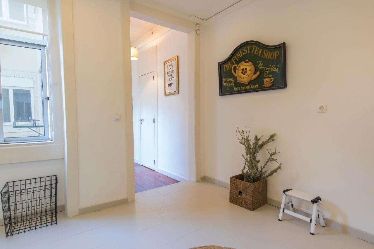 Lovelystay - Chiado 2 Bedroom Charm! Lissabon Exterior foto