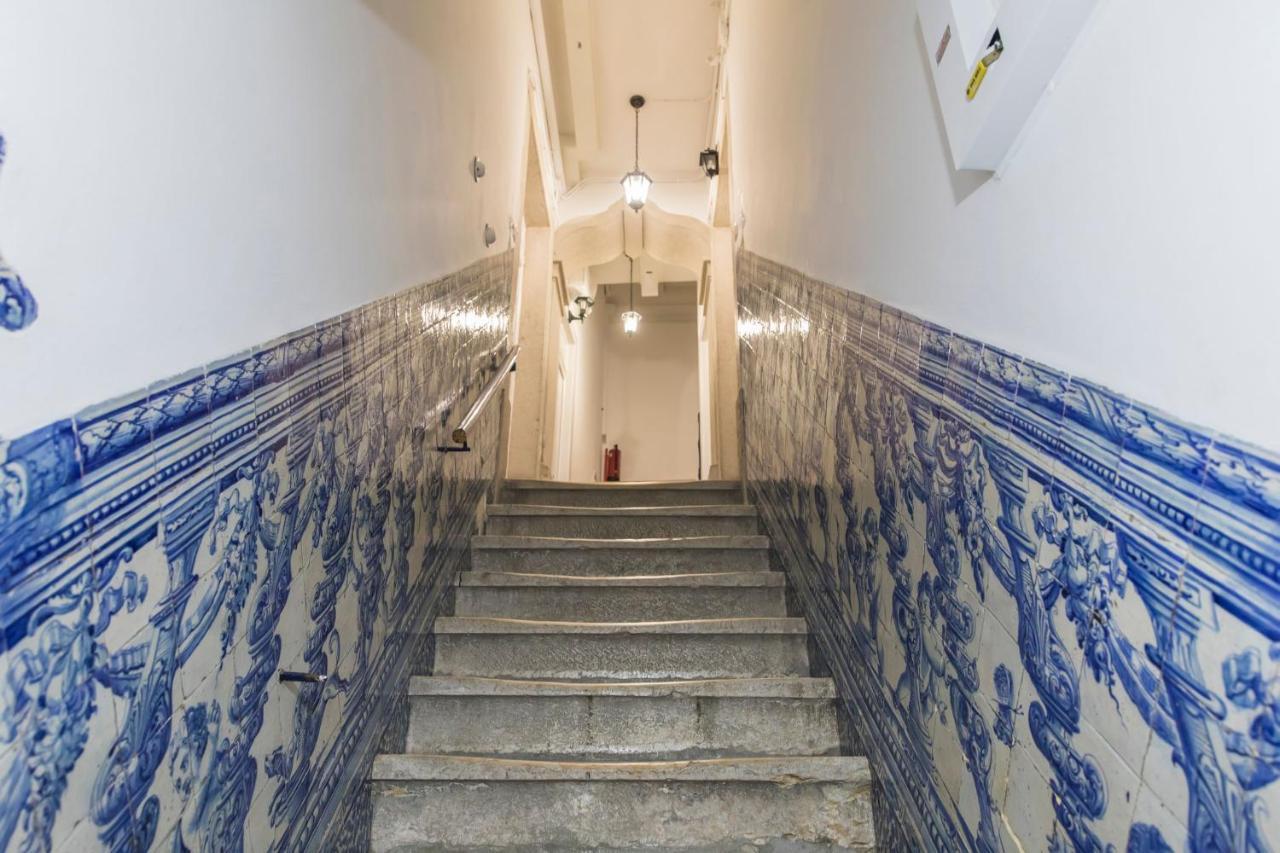 Lovelystay - Chiado 2 Bedroom Charm! Lissabon Exterior foto