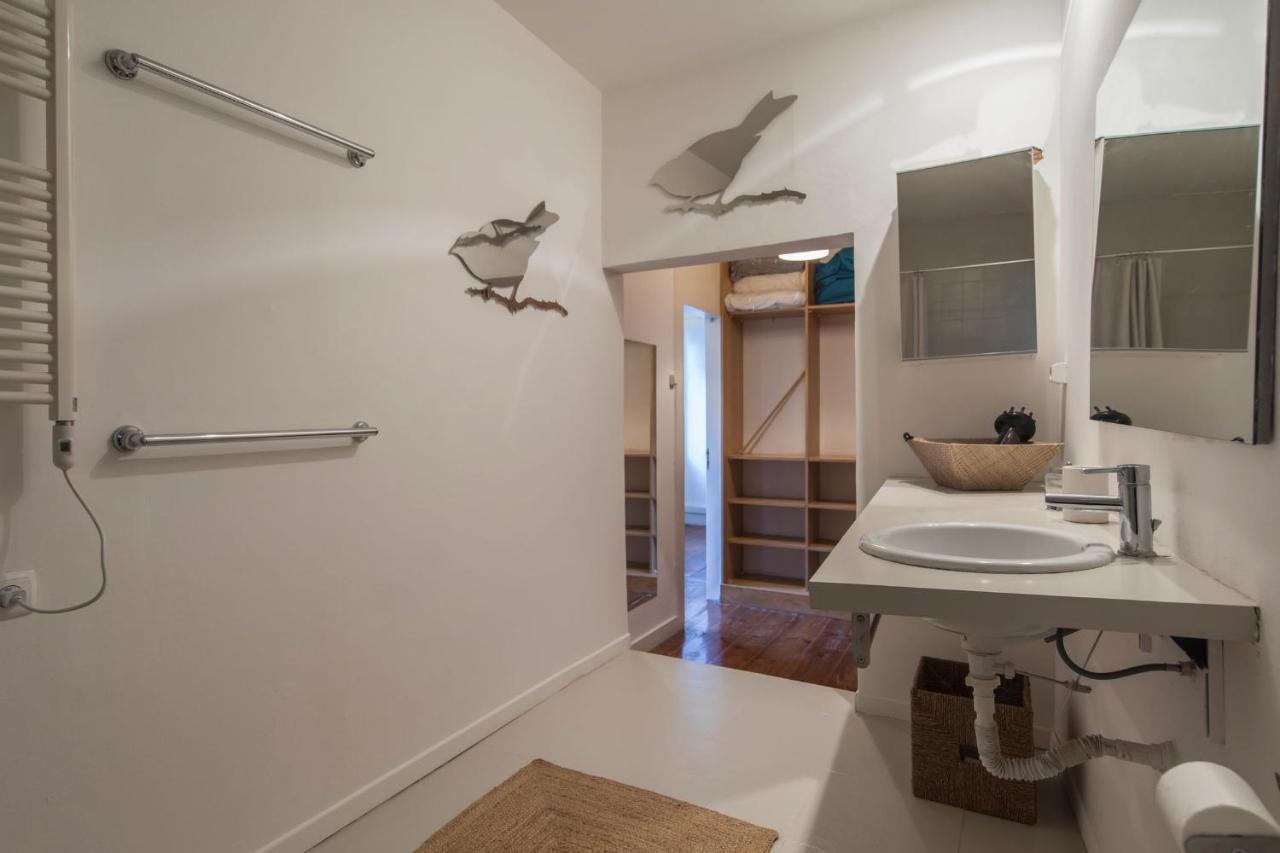 Lovelystay - Chiado 2 Bedroom Charm! Lissabon Exterior foto